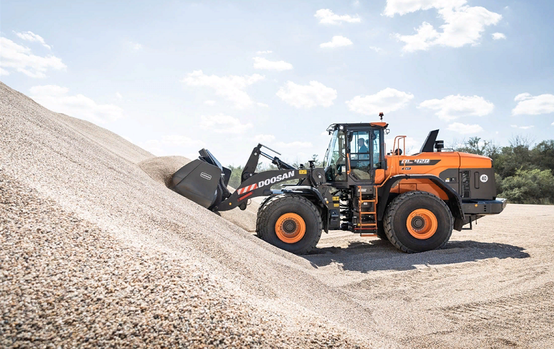 фронтальный погрузчик Doosan DL420CVT-7